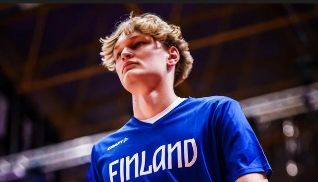 芬兰天才穆里宁遭遇新秀墙，贝尔格莱德游击主帅直言其“未准备好”