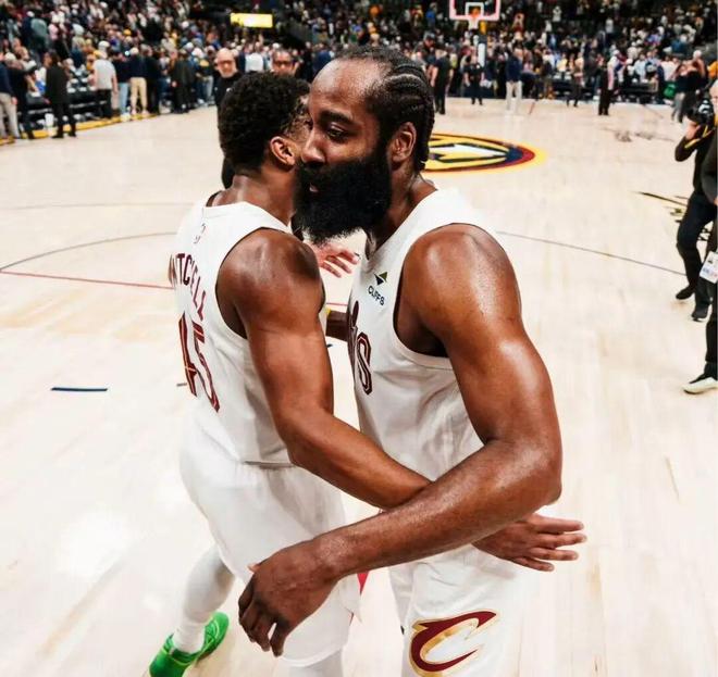 NBA常规赛：哈登13+11诠释新角色，骑士25分大胜奇才豪取五连胜